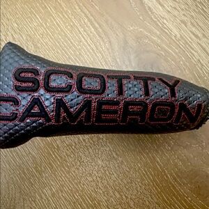 Scotty Cameron Black and Red Putter Cover
